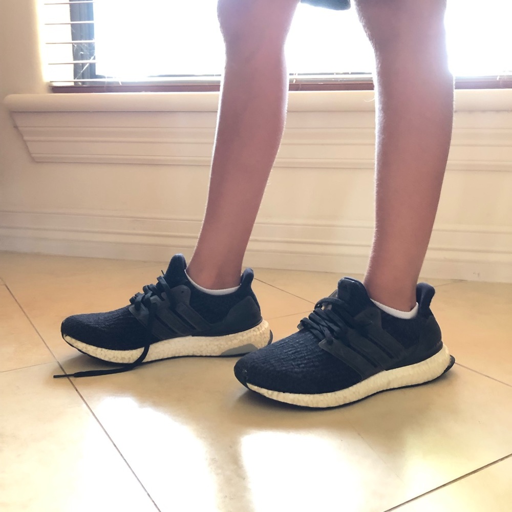 Ultraboost Black Shoe Unisex Women’s-8 1/2 Men’s-7